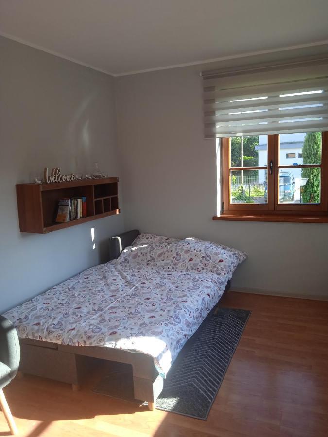 Sloneczny Apartament W Centrum Pieknych Karkonoszy Jelenia Góra Exterior foto