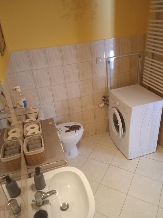 Sloneczny Apartament W Centrum Pieknych Karkonoszy Jelenia Góra Exterior foto