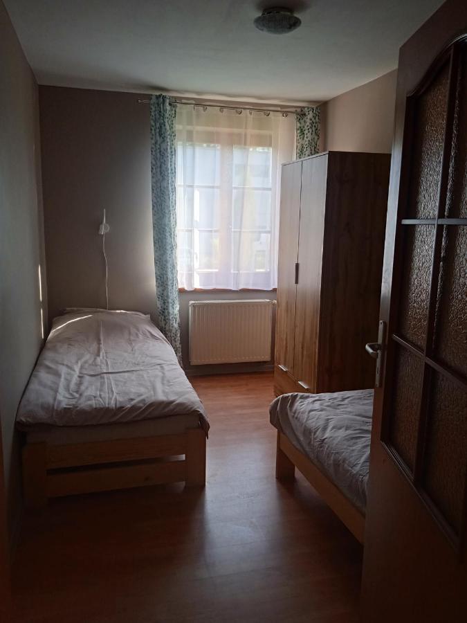 Sloneczny Apartament W Centrum Pieknych Karkonoszy Jelenia Góra Exterior foto