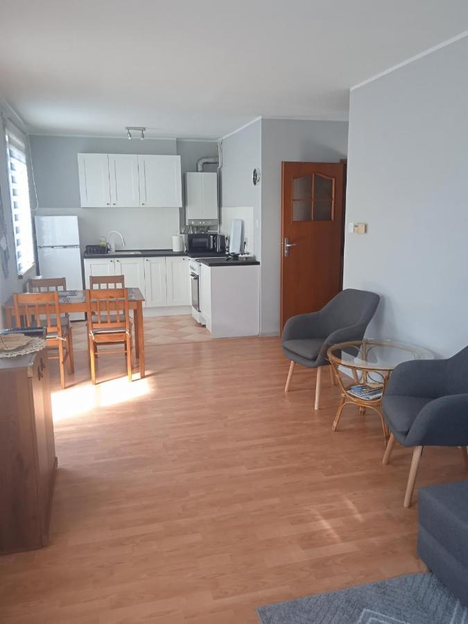Sloneczny Apartament W Centrum Pieknych Karkonoszy Jelenia Góra Exterior foto