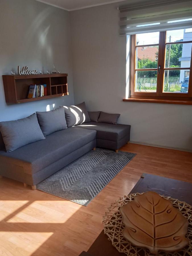 Sloneczny Apartament W Centrum Pieknych Karkonoszy Jelenia Góra Exterior foto