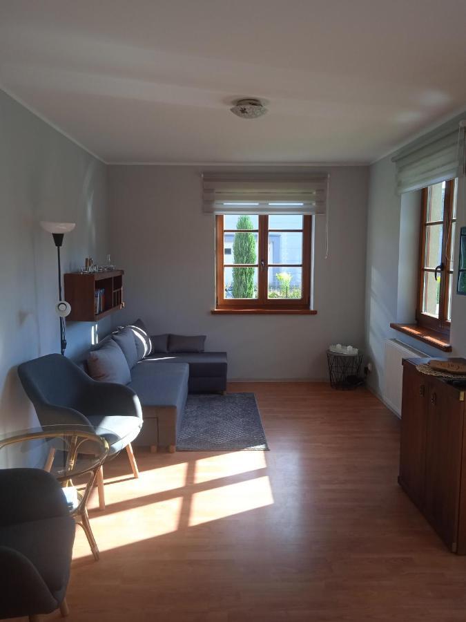 Sloneczny Apartament W Centrum Pieknych Karkonoszy Jelenia Góra Exterior foto